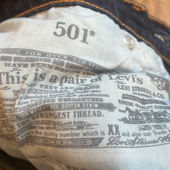 Levis 501 NWOT size 24x28 - Picture 3 of 4